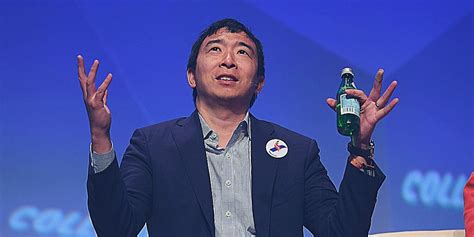Andrew yang is a businessman, lawyer and philanthropist whose entrepreneurial endeavors led him to found the nonprofit ventures for america (vfa), which connects young professionals to innovative. Charlie Lee van Litecoin ontmoet Andrew Yang, koers stijgt ...