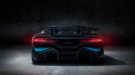 3840x2160 Bugatti Divo 2018 Rear 4k Hd 4k Wallpapers Images