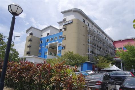The hospital covers an area of 130 acres. Uitm Sungai Buloh, Fakulti Perubatan dan Pergigian