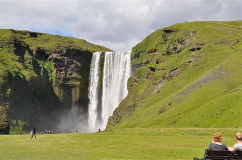 Six Famous Waterfalls In Iceland Beautiful And Powerful
