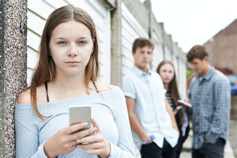 One In Five Youth See Unwanted Sexual Content Online Says New Research
