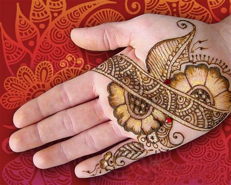 Hand Eid Mehndi Design For Girls