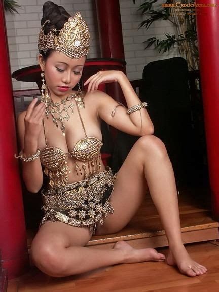Foto Striptis Bali Toge Brutal