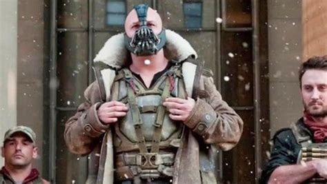 Bane Themed Masks From The Dark Knight Rises Are All The Rage Now