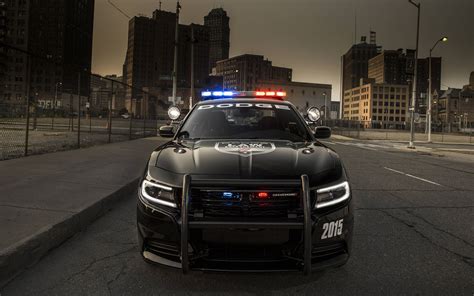 Dodge Unveils 2015 Charger Pursuit