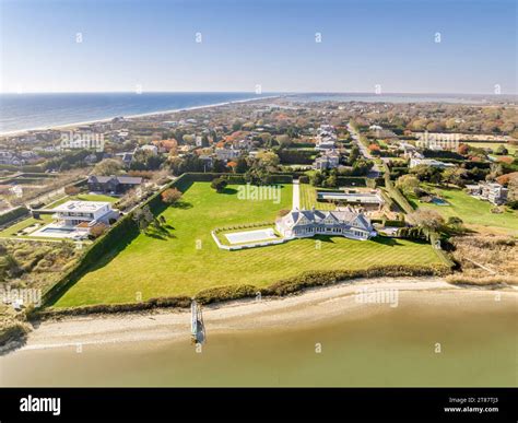 Aerial View Of Waterfront Homes In Sagaponack Ny Stock Photo Alamy