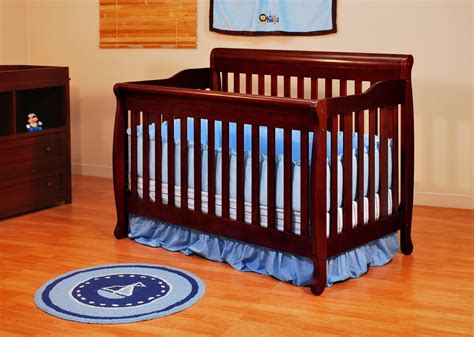 This is a great way to save money and it will make the transition smoother for your child. Baby Cribs That Turn Into Toddler Beds | # Home Improvement