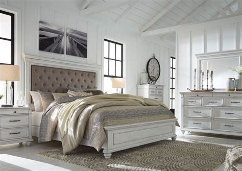 Find the perfect option for your bedroom today and sleep like a baby tomorrow! 25+ King Size Bedroom Sets Pictures