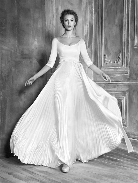 Check spelling or type a new query. Abiti Da Sposa Armani Sito Ufficiale / Abiti Cerimonia ...