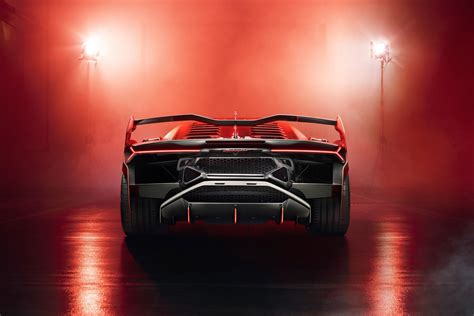 Lamborghini Revela Sc18 Primeiro Carro De Sua Divisu00e3o De Alta
