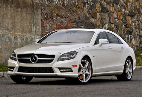 What engine is in a mercedes s550? 2010 Mercedes-Benz CLS 550 - price and specifications