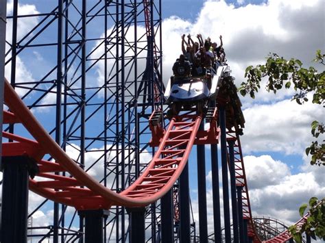 Superman Ride Of Steel Photo From Six Flags America Coasterbuzz