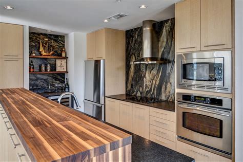 These designs also ensure that the microwave oven cabinet can blend in all types of kitchens, whether it is traditional, contemporary, rustic or transitional. Simplifying Remodeling: 9 Places to Put the Microwave in ...