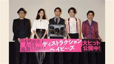 Discover more posts about 溺れるナイフ. 菅田将暉と小松菜名の馴れ初めは映画『糸』!猛アタックした ...