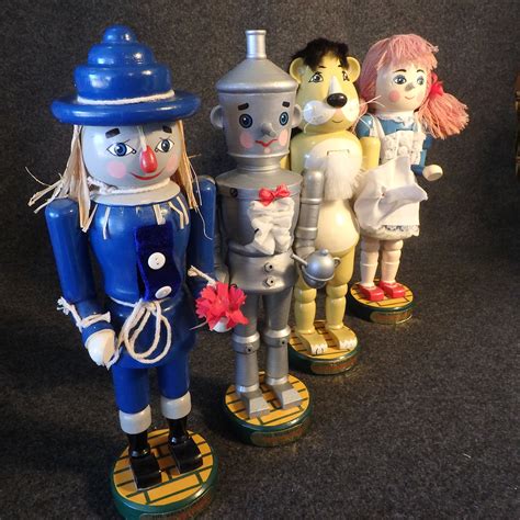 Vintage Wizard Of Oz Nutcracker Collection Set Of 4 Wooden Etsy