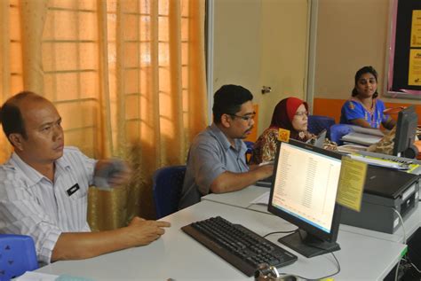 Semua orang boleh mewujudkan laman web, caranya mudah saja. Sekolah Kebangsaan Taman Putra Perdana: BENGKEL APLIKASI ...