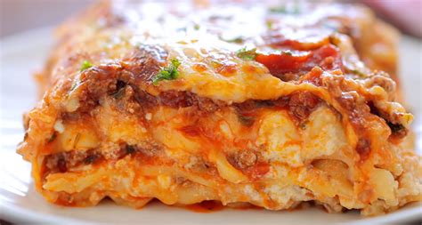 Classic And Simple Meat Lasagna Recipe Recipes A To Z Hot Sex Picture