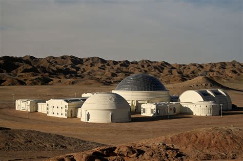 火星是唯一将grineer营地 地图板块作为主要任务环境的星球。 火星上的大多数任务节点名源自于火星上的地理位置名称。 ultor是个例外。 这个名称源自战神的绰号（拉丁文的复仇者马尔斯）。 外媒在中国戈壁发现"大秘密" 美网友看得酸溜溜|戈壁沙漠|火星|视界_新浪新闻