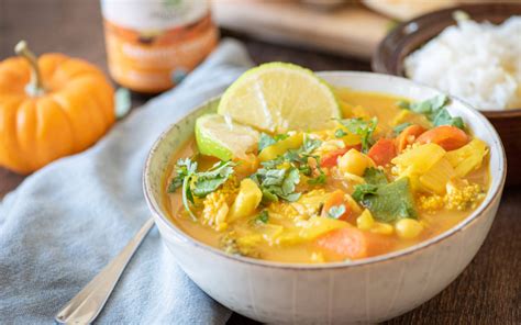 Delicious 1 Pot Pumpkin Curry With Coconut And Veggies Organic India
