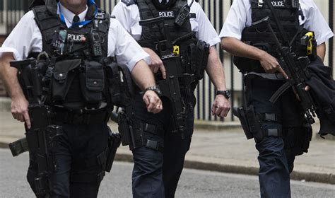 One In Three Uk Extremist Suspects Were White In 2016 Most Since 2003