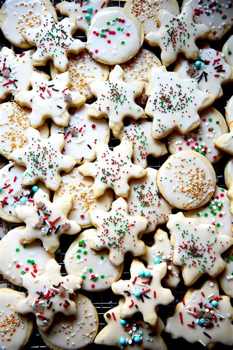 Best Cream Cheese Christmas Cookies Red Velvet Cookies Kitchen Gidget