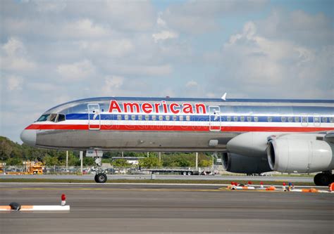 American Airlines Passenger Jet Editorial Stock Image Image Of