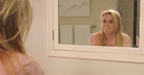 Watch Reese Witherspoon In The First Trailer For Home Again Glamour