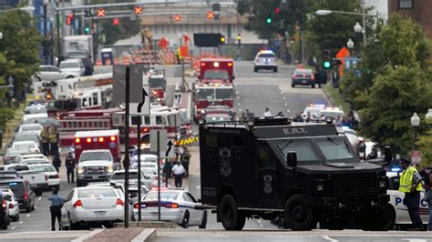 Navy Yard Shooting Ar 15 Back In The News Briefly Cnn