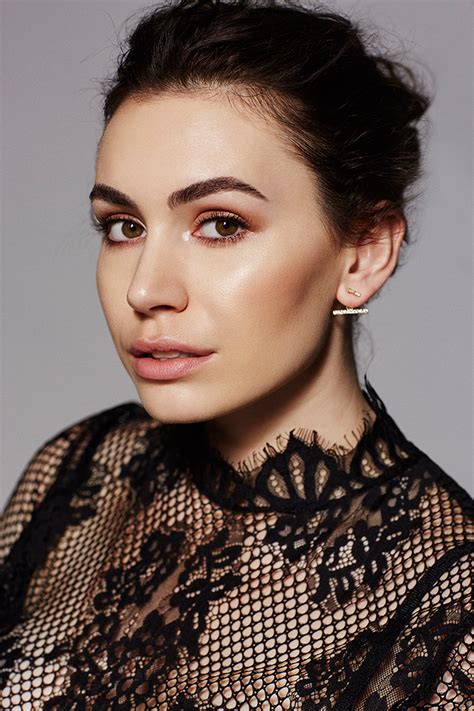 NewBeauty Model Sophie Simmons Reveals Unconventional Beauty Secret