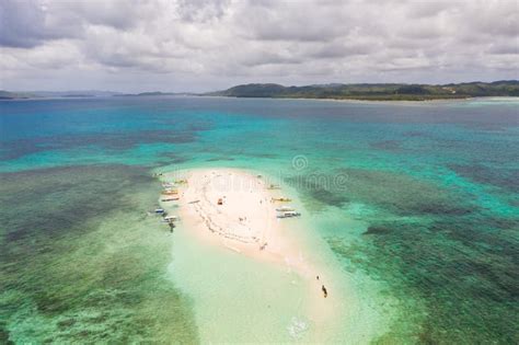 Naked Island Siargao The White Sandy Island Is Surrounded By A Coral