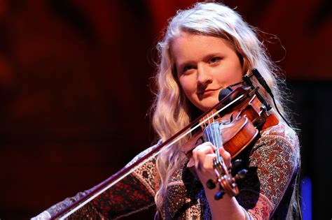 There are too many great online fiddle click here to book an online fiddle lesson or here to learn more about how lessonface works. St Patrick's Day Spirit Captured in 19 Unbelievable Images