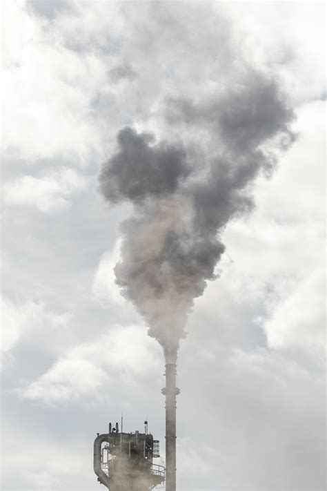 Smoke Stack Pictures Download Free Images On Unsplash