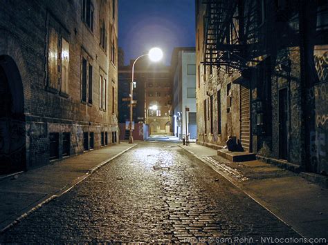 Manhattan Alleys