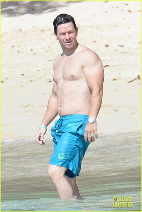 Photo Another Day Another Mark Wahlberg Shirtless Sighting Photo Just Jared