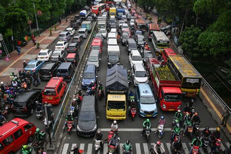 Infografis Transportasi Indonesia Khususnya Jakarta T