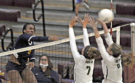 Winter Haven Wins District Volleyball Title In 5 Set Thriller