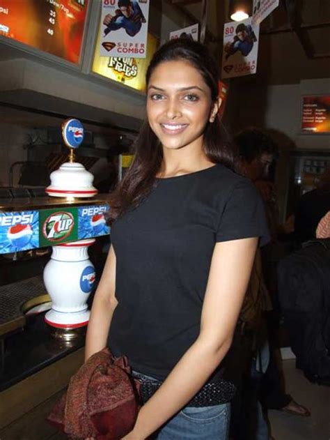 Surprise Some Never Seen Before Pictures Of Deepika Padukone