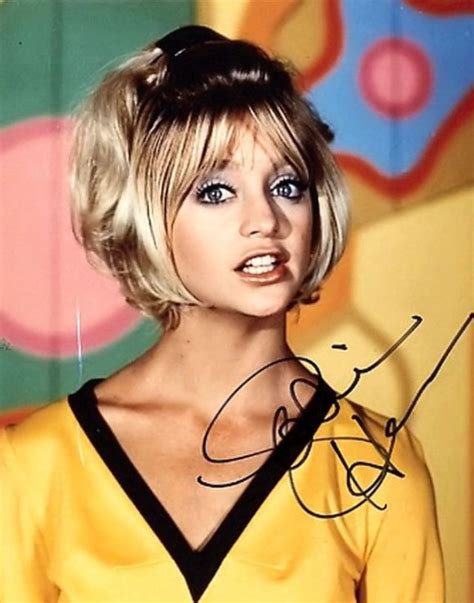 60 Gorgeous Photos Of Goldie Hawn In The Mid Late 1960s Vintage Everyday