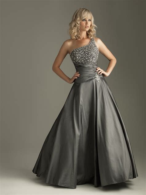 Photos Gallery For Fun Prom Dresses