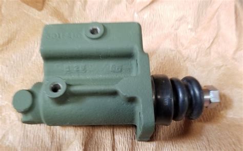 25 Ton M35a2 New Master Cylinder M35 7539267 7410830 Seco Parts And