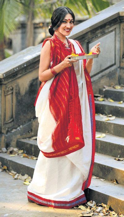 garad korial saree widely worn in kolkata at the time of durga puja bengali saree bengal