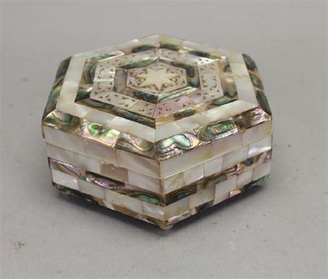 Mother Of Pearl Carved Inlaid Jewelry Box Feb 26 2017 Sarasota