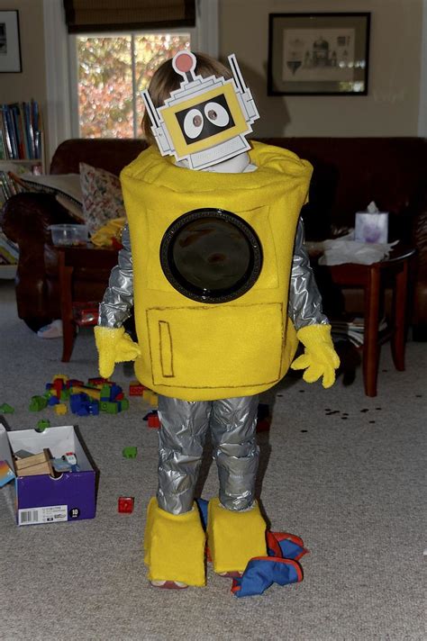 How To Make A Homemade Robot Costume Make A Robot