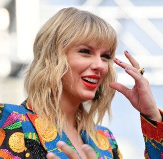 A lot of people wonder that how much is taylor swifts net worth. Olivia Benson Net Worth | Enstars