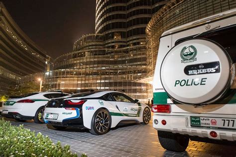 Les Voitures De La Police De Dubai Destination Dubai