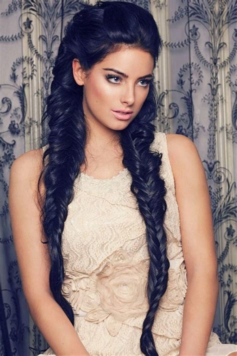 Long, layered haircut for wavy hair. 22 Great Hairstyles for Thick Hair | Styles Weekly
