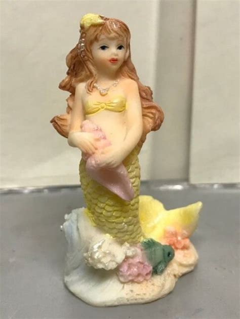 Nos Miniature Mermaid Figurine Home Decor Poly Resin Fish Bowl Aquarium