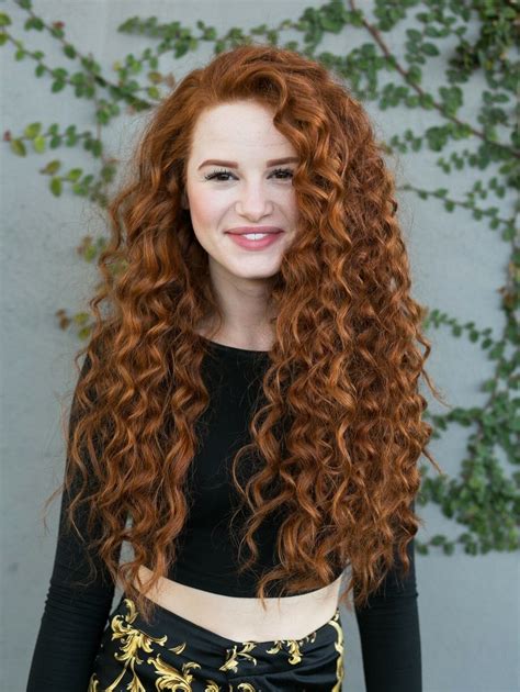 Девушка с рыжими кудрявыми волосами 55 фото