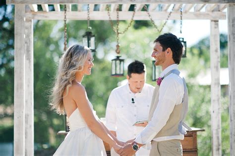 Outdoor Wedding Ceremony Tips From A Photographer