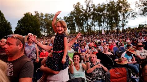 A concert makes you drive home drunk. 2020 Tamworth Country Music Festival Will Be A Family-Friendly | ellaslist